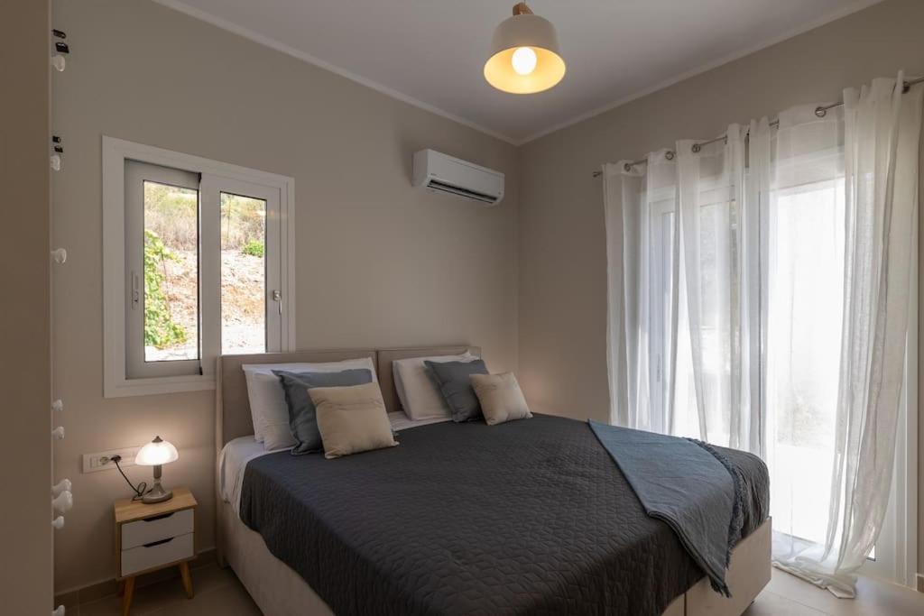 Maritina'S Apartments Amazing Sea View Agia Efimia Екстериор снимка